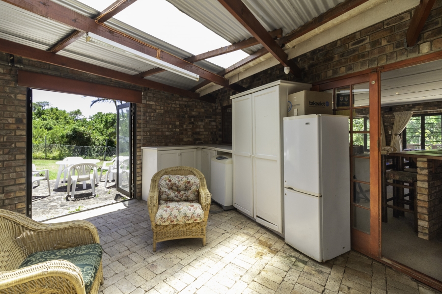2 Bedroom Property for Sale in Kleinemonde Eastern Cape